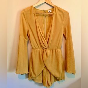Selfie Leslie - Yellow Long Bell Sleeve Romper - SZ M
